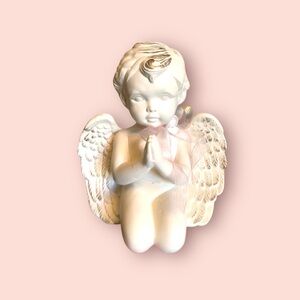 Vintage Musical Ceramic Angel Figurine Plays “How Great Thou Art”